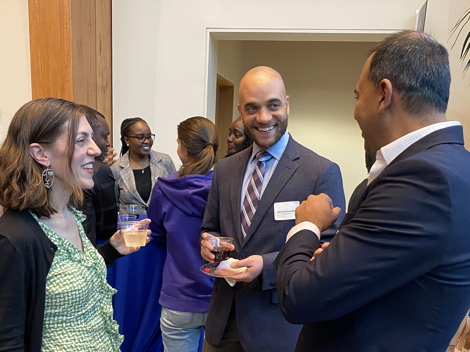 Dzau lecture reception attendees