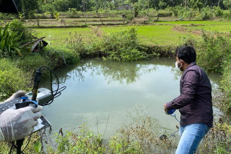 Testing water quality in Sri Lanka